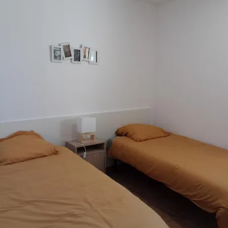 Mas Du Vieux Buis Apartmán *