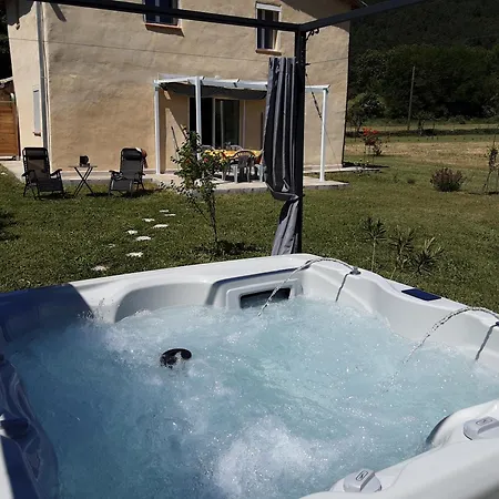 Lägenhet Mas Du Vieux Buis *